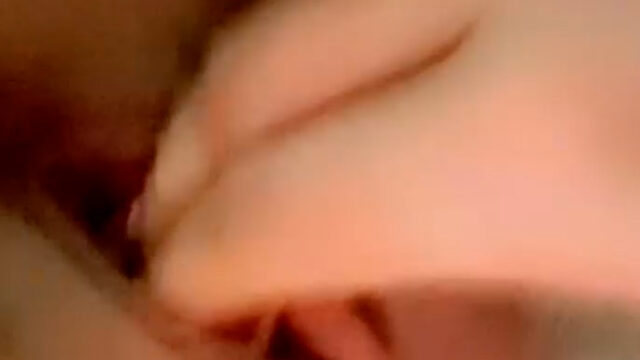 Alice Rosenblum Nude Pussy Teasing in Bath – Onlyfans video